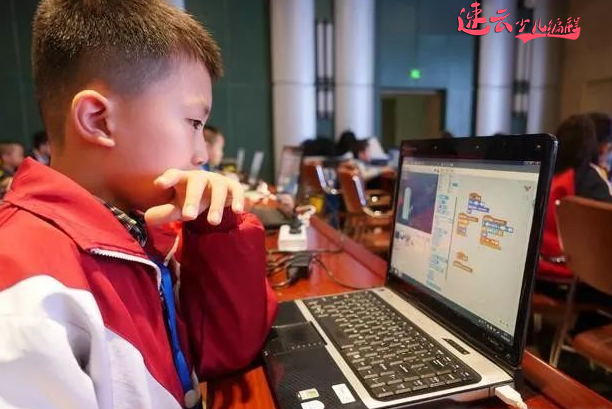 济南少儿编程：不要让孩子输在起跑线上！你的孩子接触编程教育了吗？山东少儿编程~少儿编程(图1)